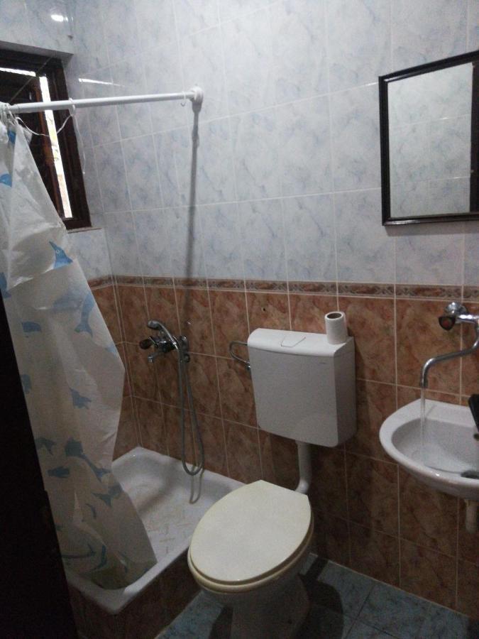 Apartments Regina Сутоморе Екстер'єр фото
